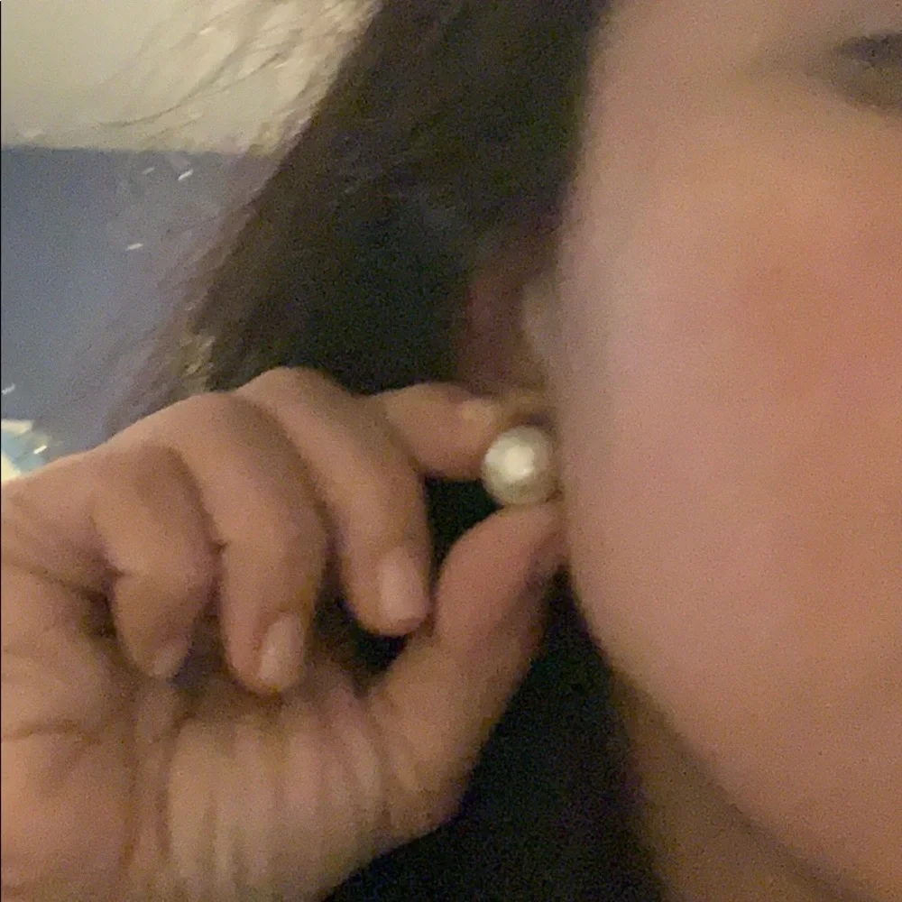 Earrings - Picture 2 of 2